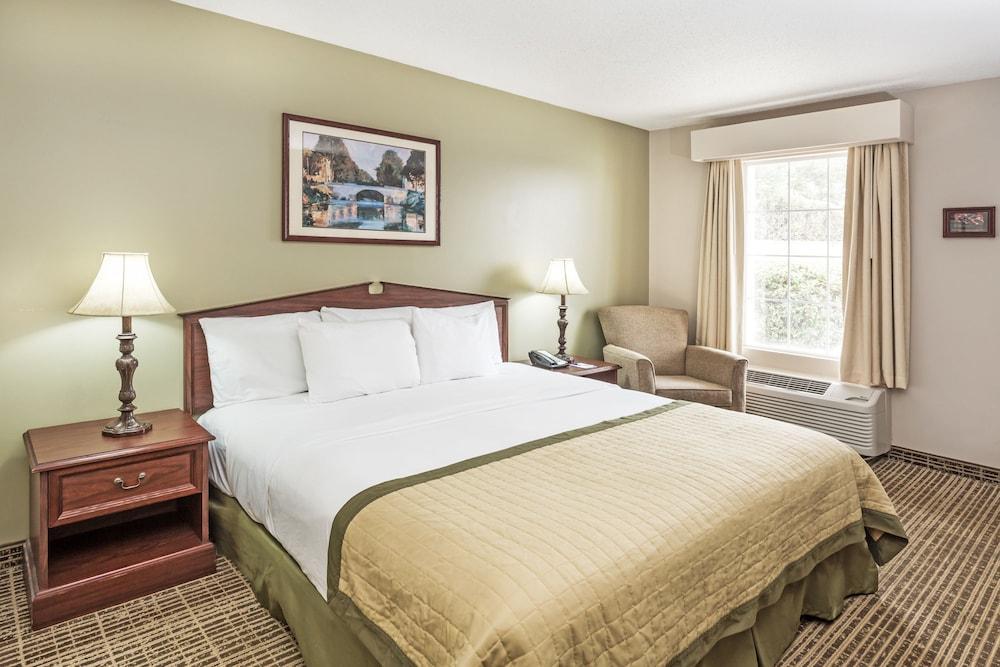 Baymont By Wyndham Valdosta At Valdosta Mall מראה חיצוני תמונה